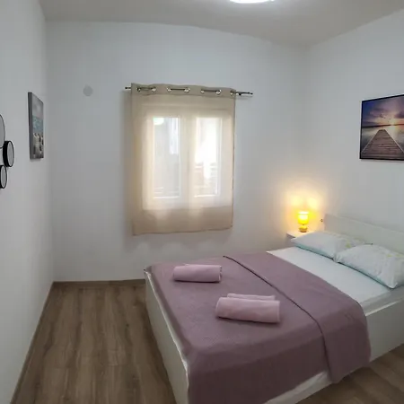 Apartman Elle With Free Private Parking شقة سبليت